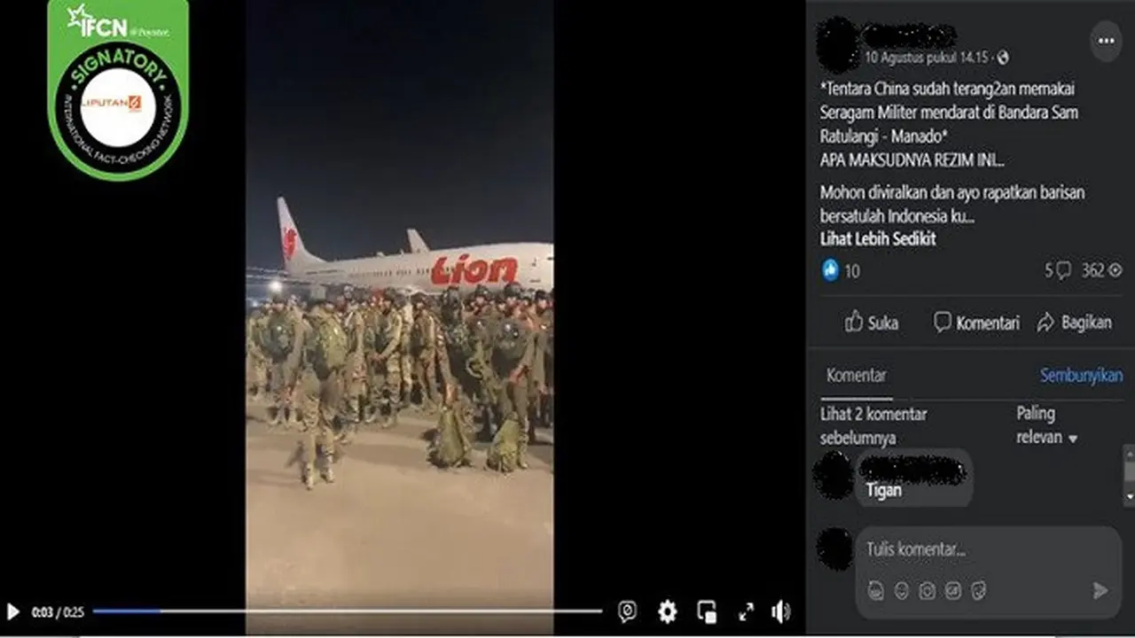 Gambar tangkapan layar video yang diklaim rombongan tentara China mendarat di Bandara Sam Ratulangi, Manado, Sulawesi Utara (sumber: Facebook)