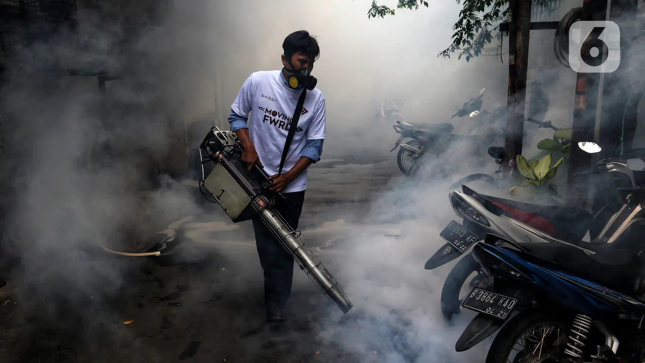 Membasmi Perkembangbiakan Nyamuk Demam Berdarah