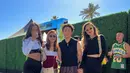 Dari Las Vegas, Luna Maya lanjut menyaksikan konser Coachella. Bahkan ia berkesempatan untuk mengghadirkan 88rising Cloud Mansion VIP Party. (instagram/lunamaya)