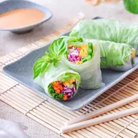 Ilustrasi gado-gado roll. (Instagram.com/miracle.ocha)