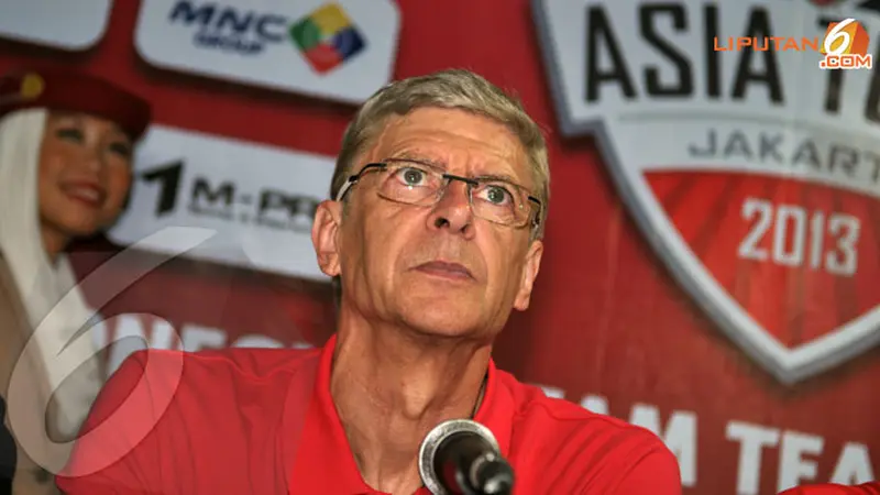 arsen-wenger-130723b.jpg