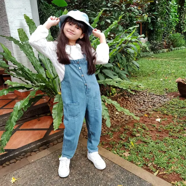 7 Potret Graciella Abigail, Pemeran Raya di Layangan Putus yang Sukses Curi Perhatian