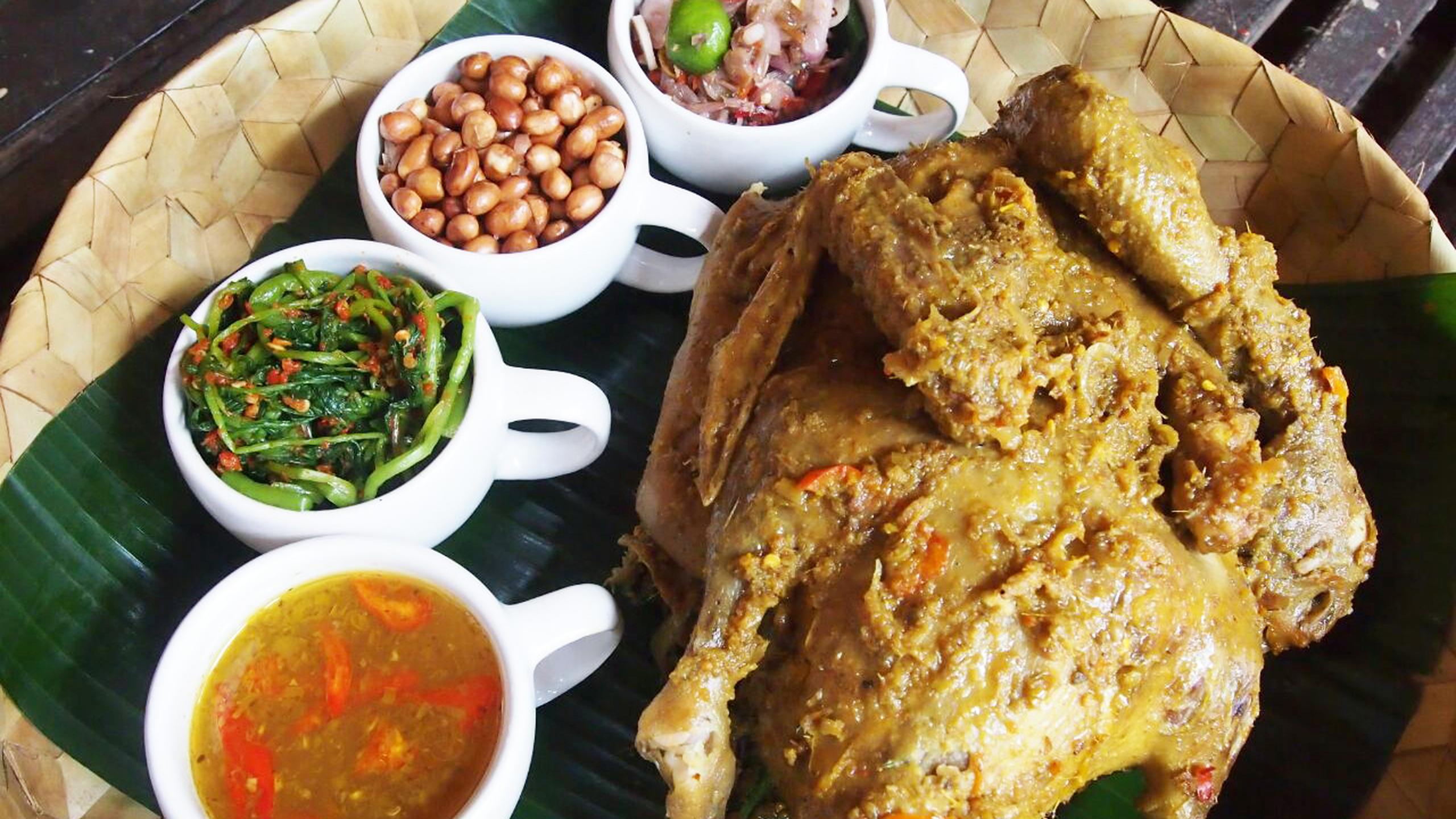 Resep Ayam Betutu Khas Bali, 3 Varian Bumbu untuk Cita Rasa Pulau Dewata