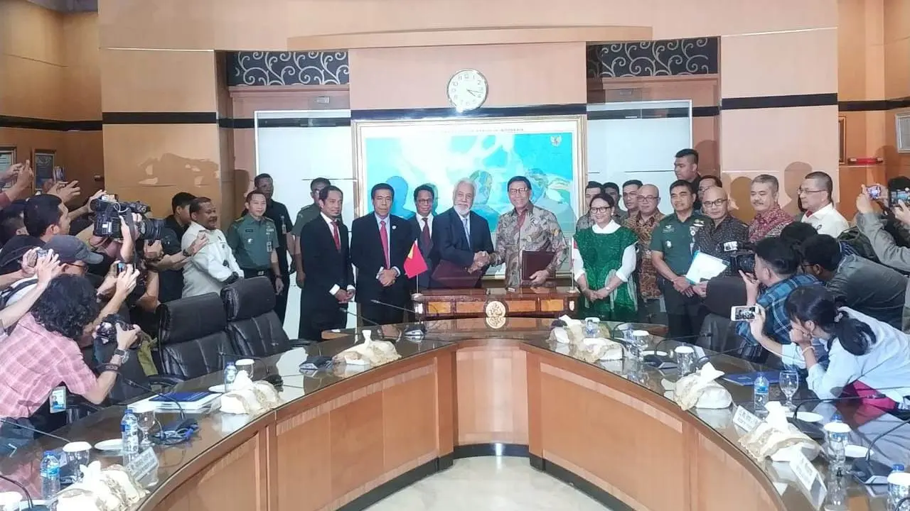 Menko Polhukam Wiranto bersama Menteri Luar Negeri Retno LP Marsudi, saat menerima kunjungan Menteri Perencanaan dan Investasi Strategis Republik Demokratik Timor Leste, Xanana Gusmao. (Liputan6.com/Putu Merta Surya Putra)