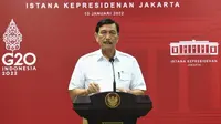 Menko Marves Luhut B. Pandjaitan saat memberikan keterangan pers usai Rapat Terbatas Evaluasi PPKM di Istana Kepresidenan Jakarta pada Senin, 10 Januari 2022. (Dok Biro Pers Sekretariat Presiden RI)