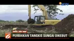 Perbaikan tangkis yang jebol di Sungai Tanggul, Jember, Jawa Timur, dipercepat Dinas Perkerjaan Umum.