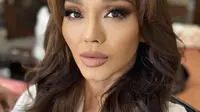 Bunda Corla Terharu Disambut Seperti Selebriti di Indonesia: Tiket Konser Sampai Habis, Diminta Foto Sana Sini