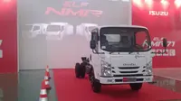 PT Isuzu Astra Motor Indonesia (IAMI) meluncurkan truk ringan kategori 2 bernama Elf NMR 71 di Isuzu Karawang Plant.