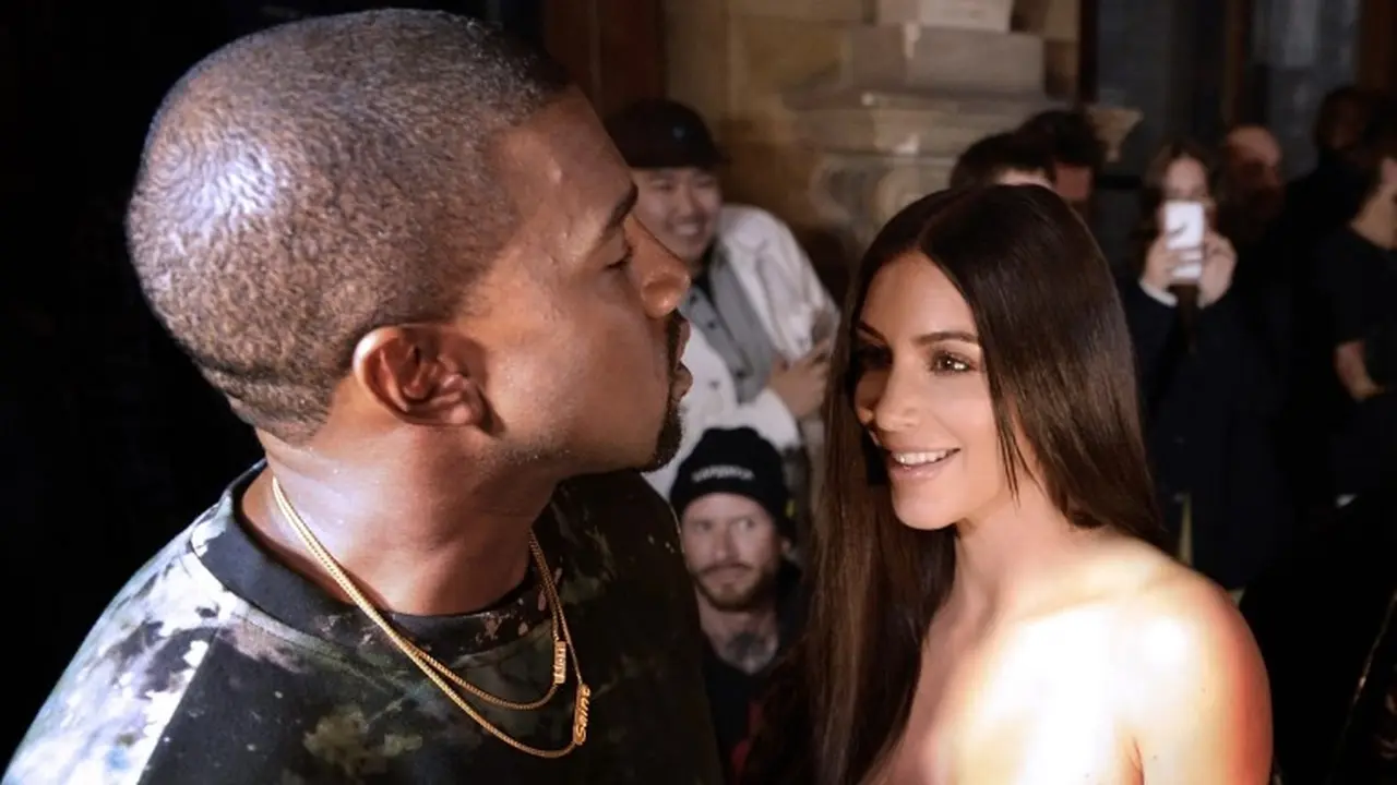 [Bintang] Kim Kardashian