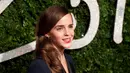 Emma Watson pun kabarnya akan berlatih bernyanyi dan menari dengan intensif.  (Bintang/EPA)
