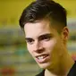 Gelandang muda Borussia Dortmund, Julian Weigl, diincar oleh Manchester City. (Sky Sports)