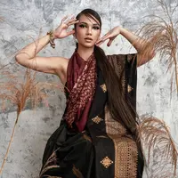 Gaya Pemotretan Haico van Der Veken yang Paling Curi Perhatian. (Sumber: Instagram.com/haico.vdv)