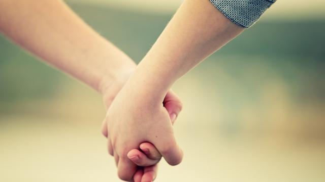 Stres Reda Dengan Bergandeng Tangan Health Liputan6 Com