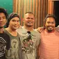 Sebagai karya kolaboratif, musik memegang peran penting dalam menjadikan sebuah film menjadi karya yang menyentuh hati penonton.