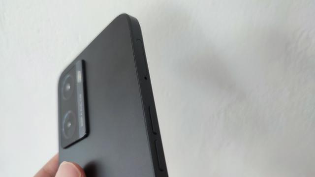 Oppo A77s (Liputan6.com/Giovani Dio Prasasti)