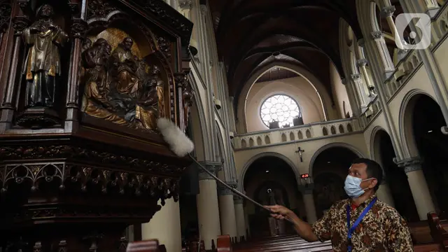 Gereja Katedral Bersiap Sambut Perayaan Natal