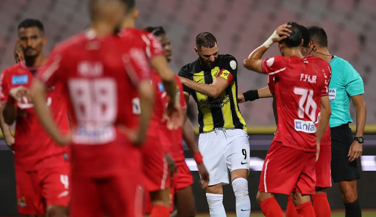 Meski detail cedera yang dialami Benzema belum diumumkan Al Ittihad, sang penyerang diharapkan bisa segera kembali beraksi saat timnya menghadapi penantang gelar Al Hilal. (Abdel Ghani BASHIR/AFP)