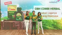 Peluncuran OBH Combi Herbal di Ayana Midplaza Jimbaran Garden, Jakarta pada Selasa (25/7).