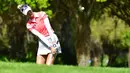 Di Turnamen LPGA Gainbridge kali ini, Korda unggul atas rekan senegaranya Lexi Thompson dan pegolf Australia Lydia Ko. (Foto: AFP/Getty Images/Julio Aguilar)