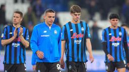 Di momen krusial ini, kiper Lazio Edoardo Motta tampil sebagai pahlawan. Ia melakukan empat penyelamatan beruntun dalam adu penalti, menggagalkan eksekusi Nuno Tavares, Gianluca Scamacca, Mario Pasalic, dan Charles De Ketelaere. (Spada/LaPresse via AP)