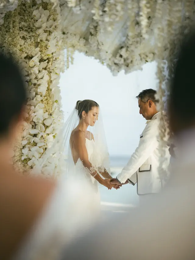 Pernikahan Julie Estelle dan David Tjiptobiantoro. (Foto: Davy Linggar)