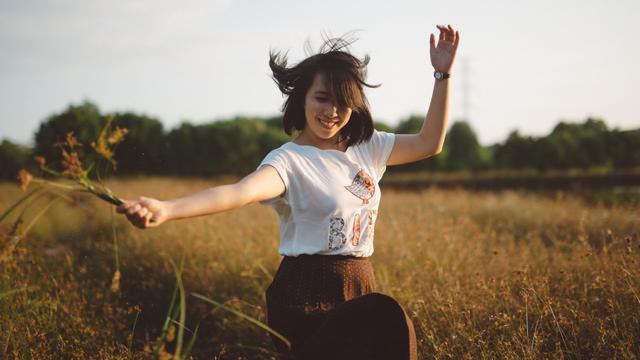 Ilustrasi gembira, bahagia, senang