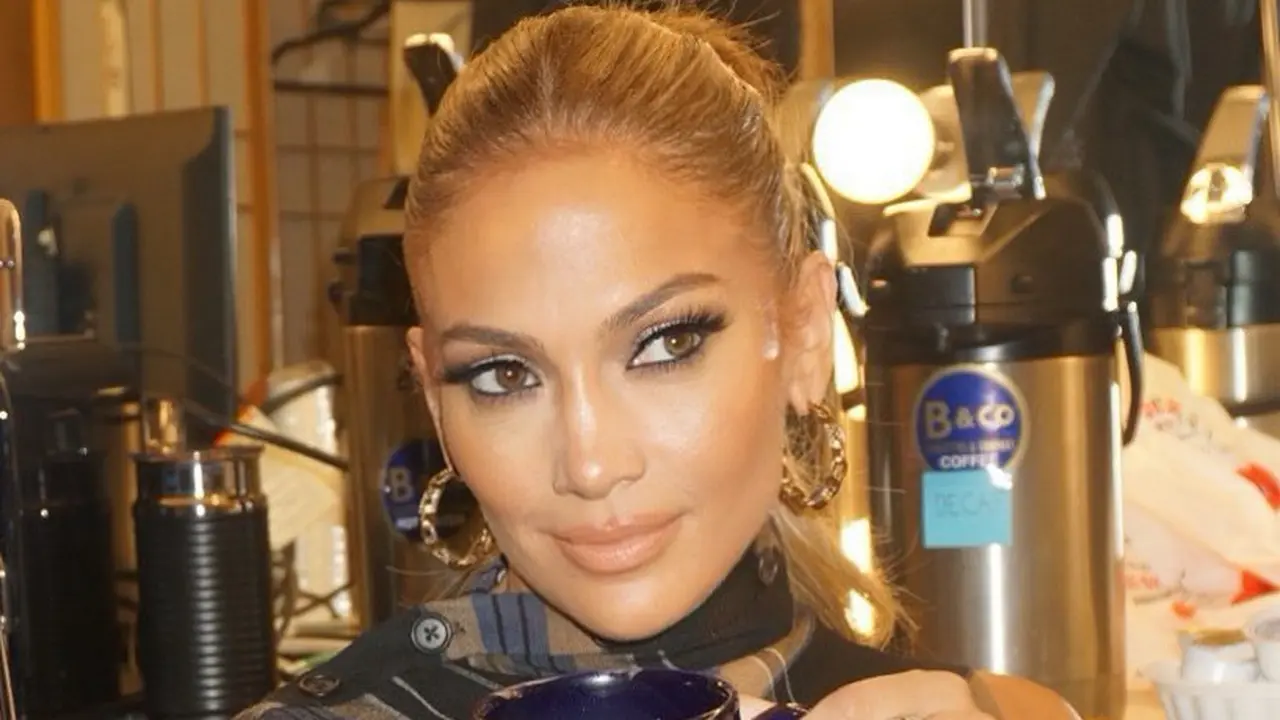 [Fimela] Jennifer Lopez