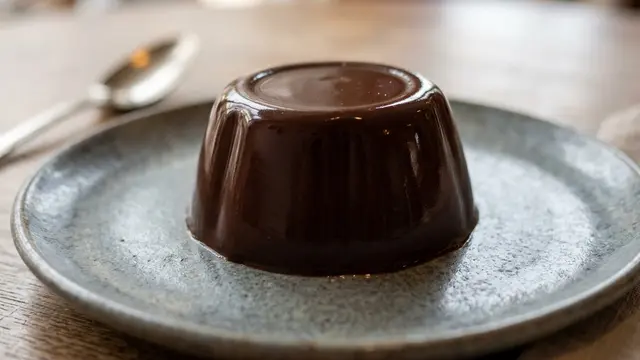 Resep Puding Cokelat Tanpa Telur (AI Generated)