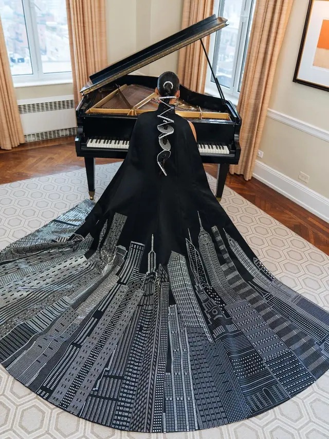 Alicia Keys menghadiri Met Gala 2022 di The Metropolitan Museum of Art pada 2 Mei 2022 di New York City, AS. (Instagram @aliciakeys/https://www.instagram.com/p/CdEvnfsJVyr/)