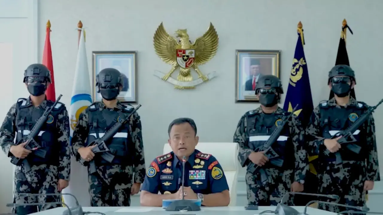 Direktur Jenderal Pengawasan Sumber Daya Kelautan dan Perikanan, Laksamana Muda TNI Adin Nurawaluddin