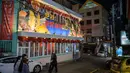 Gambar pada 10 Januari 2020 menunjukkan Pyeongyang Bar bertema Korea Utara yang terletak di distrik Hongdae Seoul. Satu-satunya bar di Seoul yang bertema Korea Utara tersebut bertujuan untuk menawarkan suasana seperti di Korea Utara kepada pelanggan Korea Selatan. (Ed JONES/AFP)