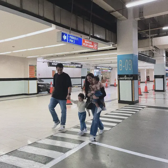 Potret Rizky Alatas dan Adzana yang Jauh dari Gosip