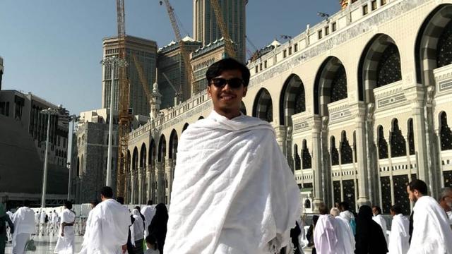 Umrah backpacker. (Foto: Liputan6.com/Dok. pribadi/Alief Enstein)