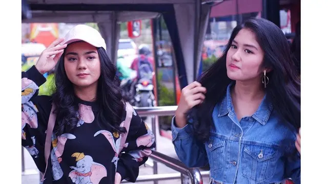 6 Potret Persahabatan Ochi Rosdiana dan Ersya Aurelia, Kompak Banget