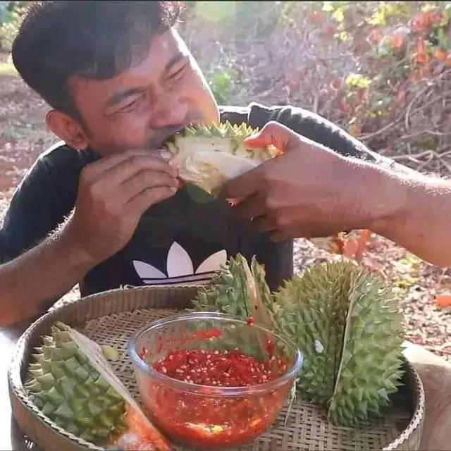 10 Potret Orang Menyusahkan Diri Sendiri Ini Bikin Heran