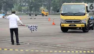 Pemilik Canter Euro 4 Diminta Segera ke Bengkel Resmi, Ada Apa?