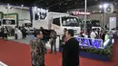 Suasana GAIKINDO Indonesia International Commercial Vehicle Expo (GIICOMVEC) di JCC, Senayan, Jakarta, Kamis (5/3/2020). GIICOMVEC 2020 menghadirkan berbagai kendaraan komersial terbaru untuk para pelaku usaha di sektor industri. (merdeka.com/Iqbal Nugroho)