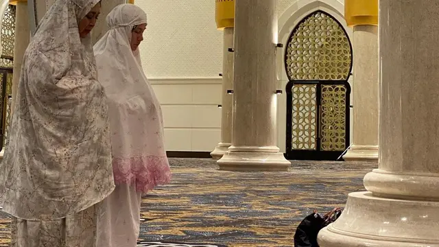 Titiek Soeharto dan Tunku Azizah Permaisuri Agung, isteri Raja Yang Dipertuan Agung Malaysia. (Foto: Dok. Instagram @titieksoeharto)