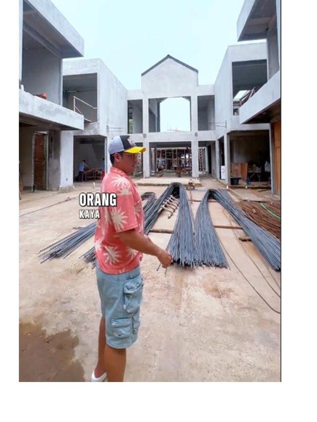 7 Potret Proses Pembangunan Rumah Baru Denny Sumargo, Ada Lapangan Basket