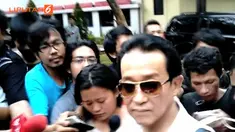  Ayah Wayan Mirna Salihin, Edi Darmawan Salihin penasaran dengan motif  pembunuhan putrinya.  Edi yakin penyidik bekerja profesional dan memiliki alat bukti kuat sebelum menetapkan Jessica sebagai tersangka.