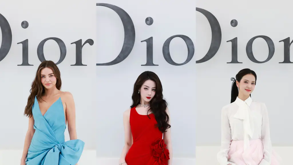 Pertunjukkan busana Dior Summer 2027 di Paris Fashion Week dihadiri sederet selebriti dunia. Mulai dari Jisoo BLACKPINK hingga Miranda Kerr [dok. Dior]
