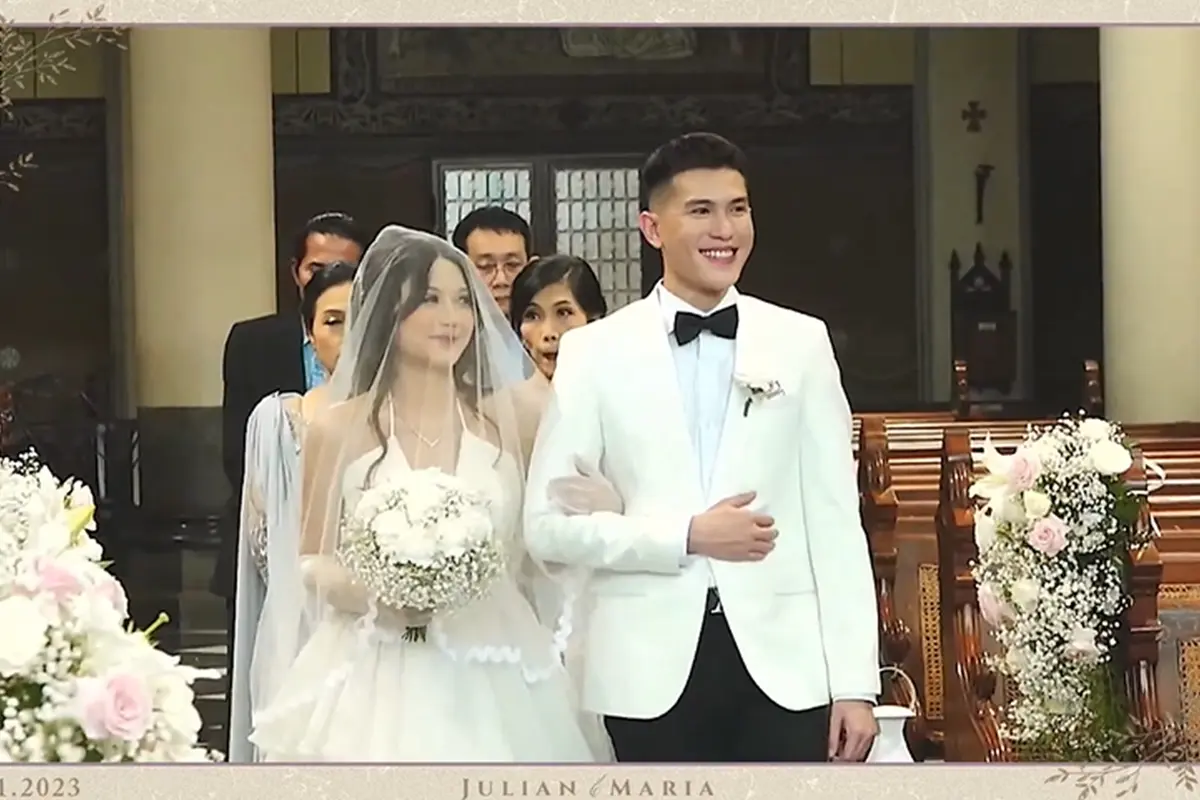 Momen Pernikahan Julian Jacob dan Maria, Digelar di Gereja Katedral Jakarta