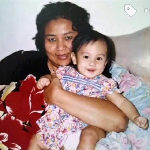 Genap 24 Tahun, Ini 7 Potret Masa Kecil Nasya Marcella yang Menggemaskan