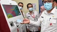 Mesin ADM di Kota Padang yang bisa mencetak e-KTP dan kartu kependudukan lainnya. (Liputan6.com/ ist)