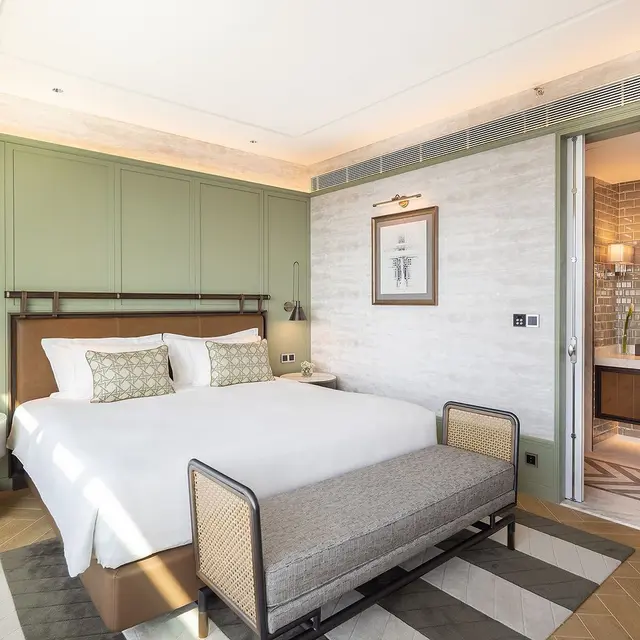 Eastin Grand Hotel Phayathai