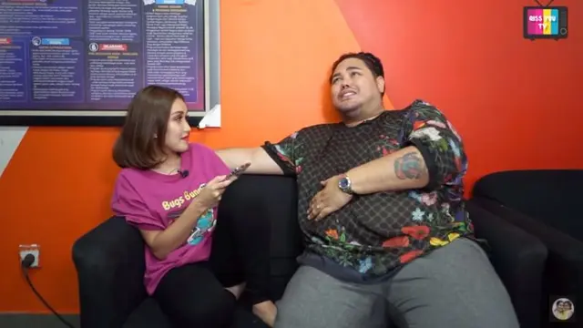 Ayu Ting Ting - Ivan Gunawan (Foto: YouTube)