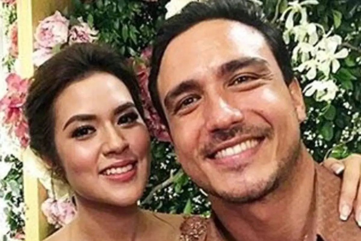 [Bintang] Raisa dan Hamish Daud