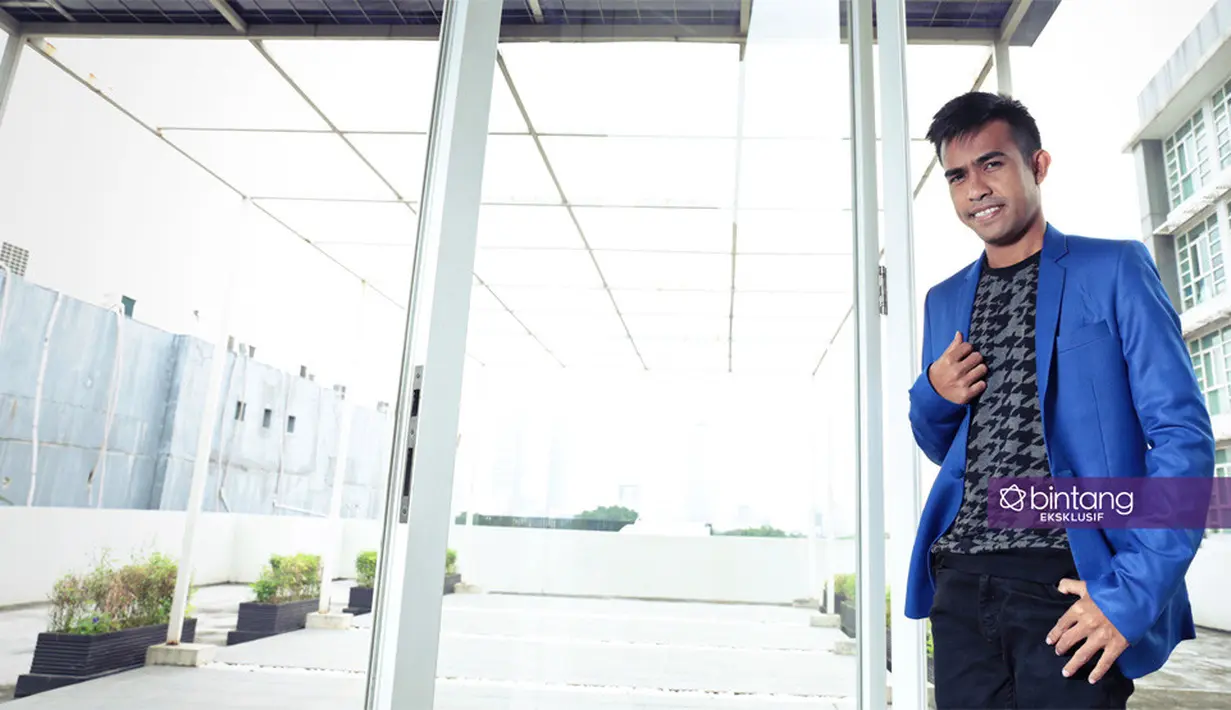 "Deg-degan nggak nyangka karena perjuangan dari 35 besar sampai grand final itu saingannya sangat luar biasa dan saingan Fildan itu memiliki karakter-karakter yang berbeda-beda. Pas dinobatkan menjadi juara satu sempat blank juga," ujarnya. 