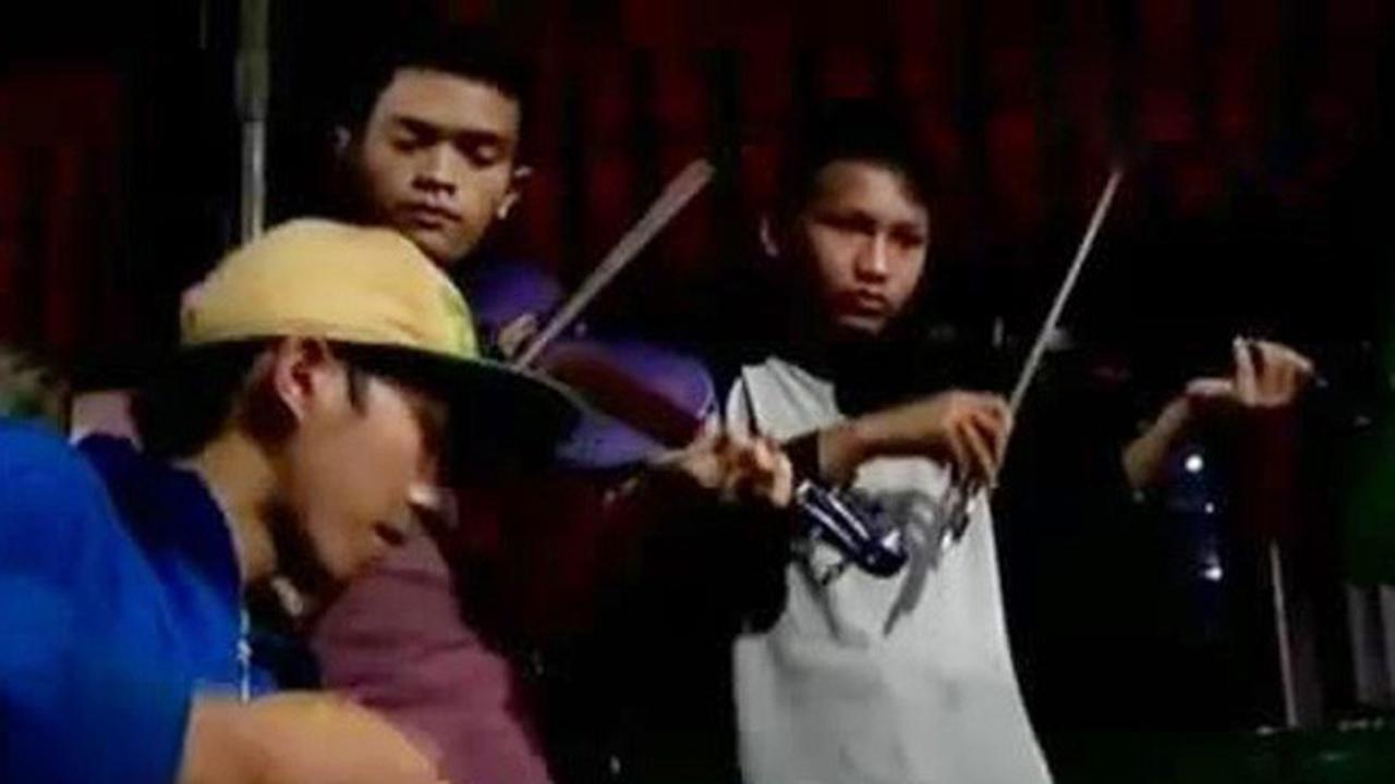 Kisah Pengamen Dago Ciptakan Musik Berkualitas