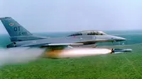 Kenya Bombardir Markas Al-Shabab di Somalia